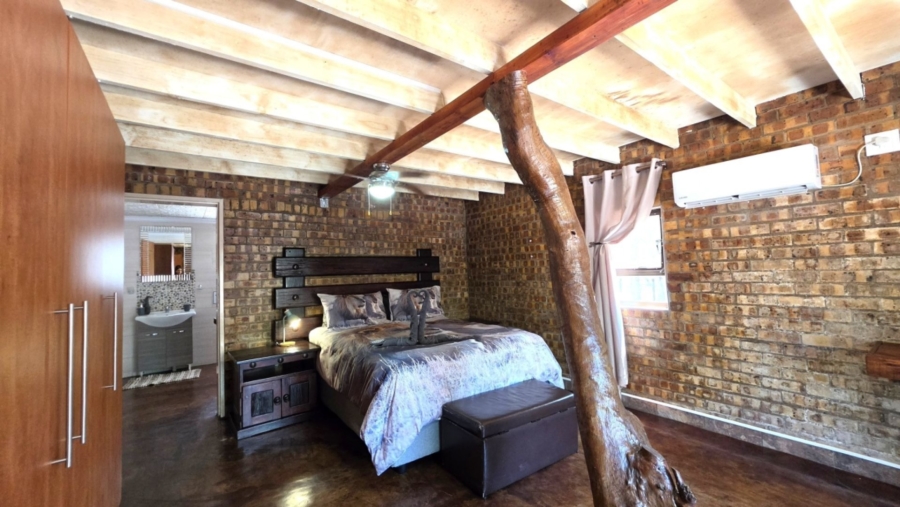 3 Bedroom Property for Sale in Marloth Park Mpumalanga
