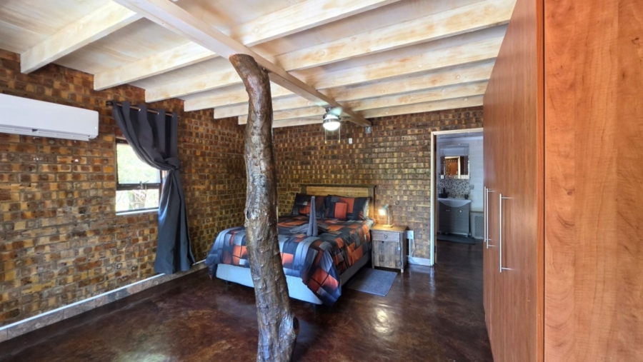 3 Bedroom Property for Sale in Marloth Park Mpumalanga