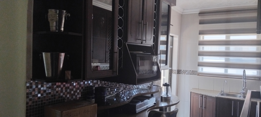 5 Bedroom Property for Sale in Reyno Ridge Mpumalanga