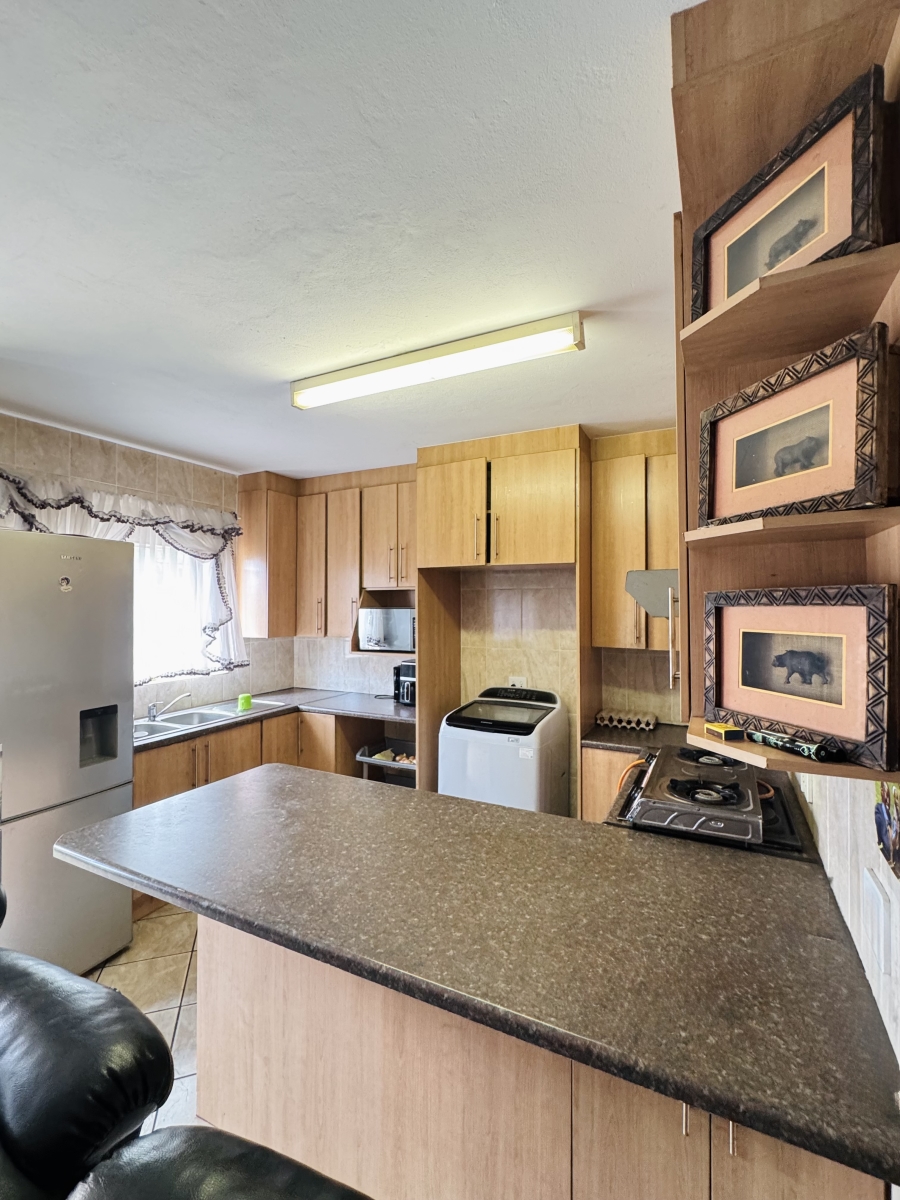 3 Bedroom Property for Sale in Ben Fleur Mpumalanga
