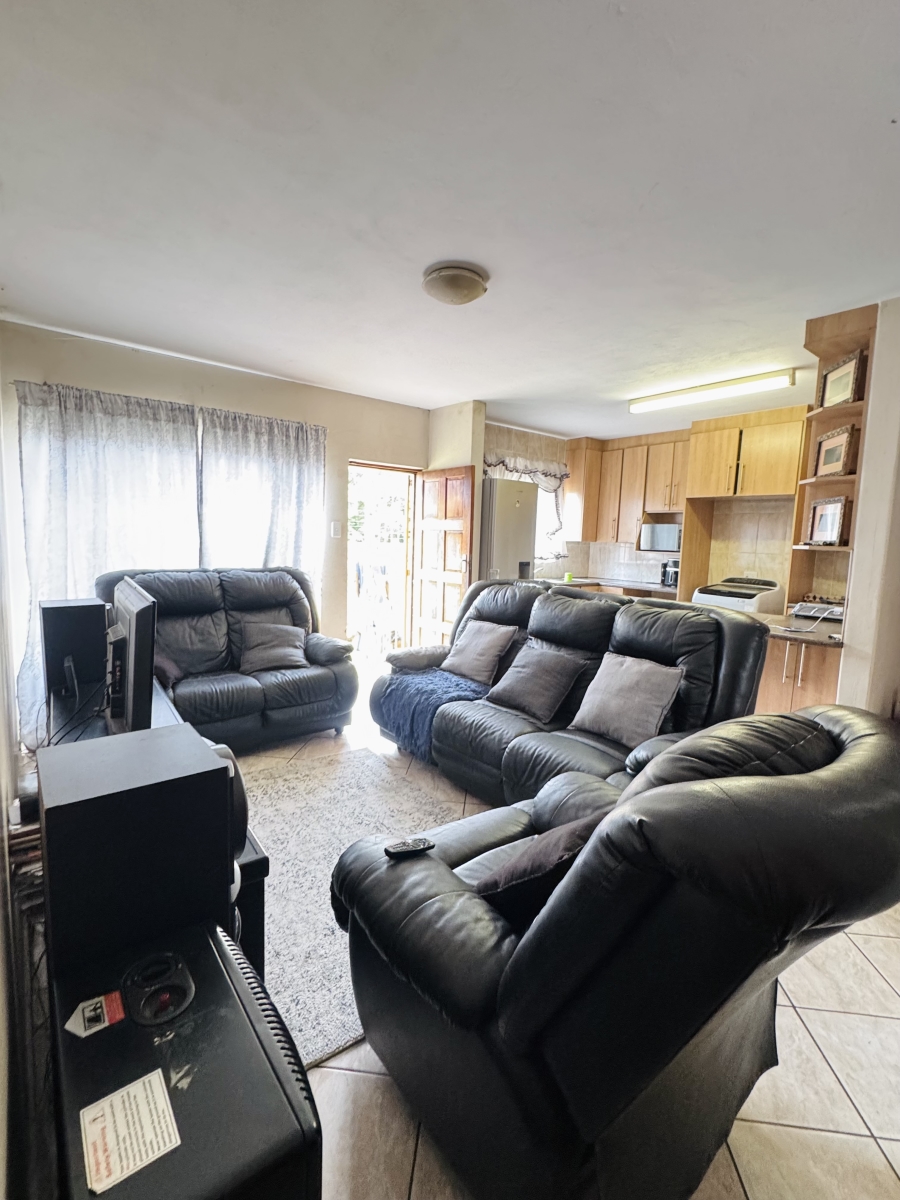3 Bedroom Property for Sale in Ben Fleur Mpumalanga