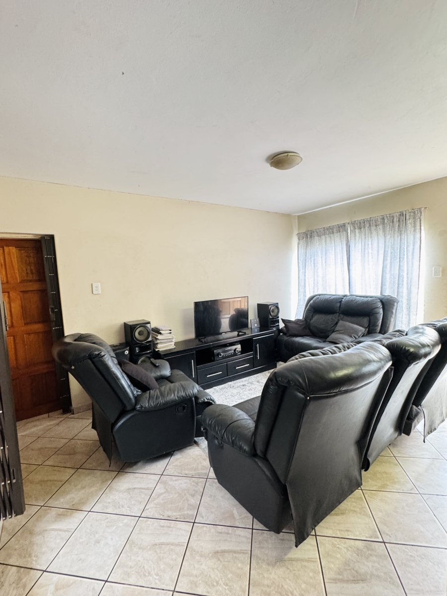3 Bedroom Property for Sale in Ben Fleur Mpumalanga