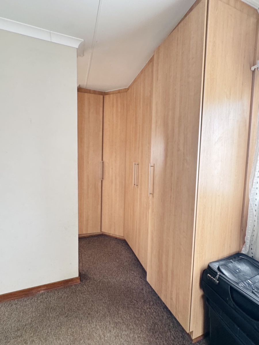 3 Bedroom Property for Sale in Ben Fleur Mpumalanga