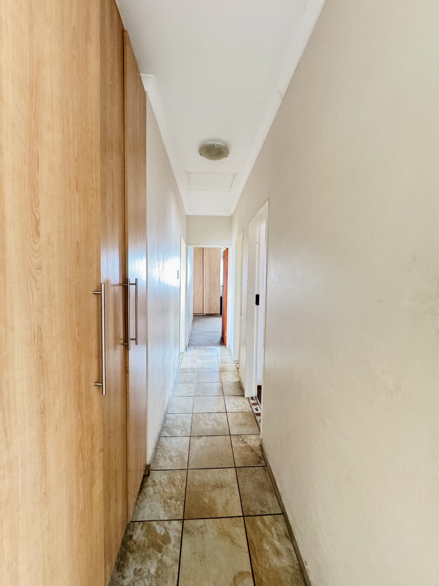 3 Bedroom Property for Sale in Ben Fleur Mpumalanga