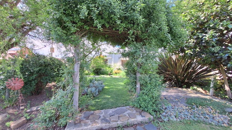 6 Bedroom Property for Sale in Wakkerstroom Mpumalanga