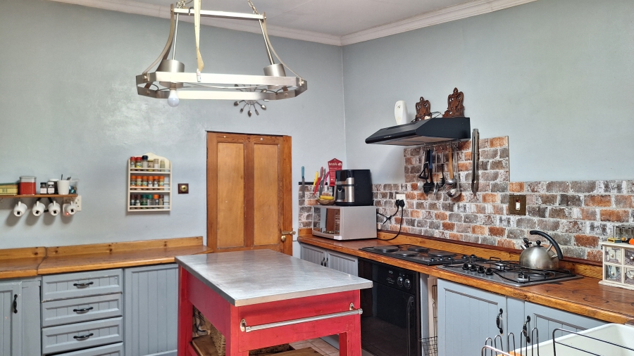 6 Bedroom Property for Sale in Wakkerstroom Mpumalanga