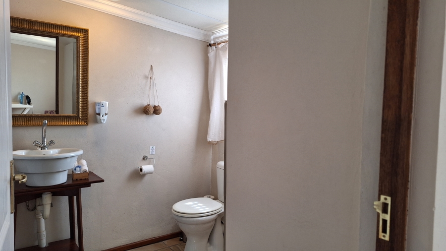 6 Bedroom Property for Sale in Wakkerstroom Mpumalanga