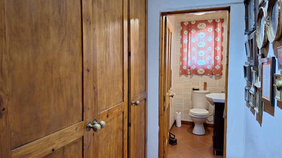 6 Bedroom Property for Sale in Wakkerstroom Mpumalanga