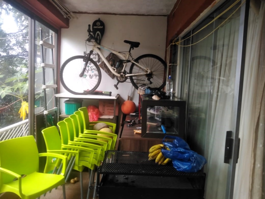 1 Bedroom Property for Sale in White River Mpumalanga