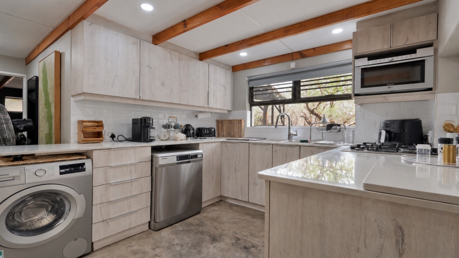 4 Bedroom Property for Sale in Marloth Park Mpumalanga