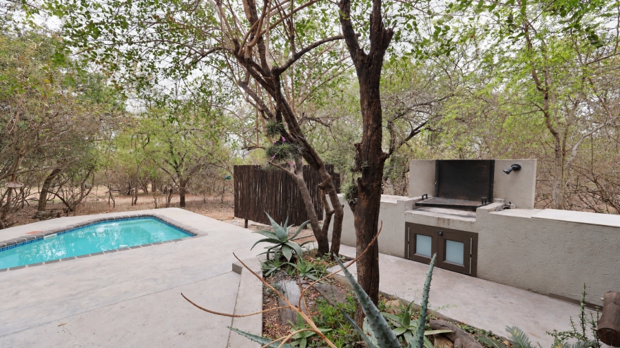 4 Bedroom Property for Sale in Marloth Park Mpumalanga
