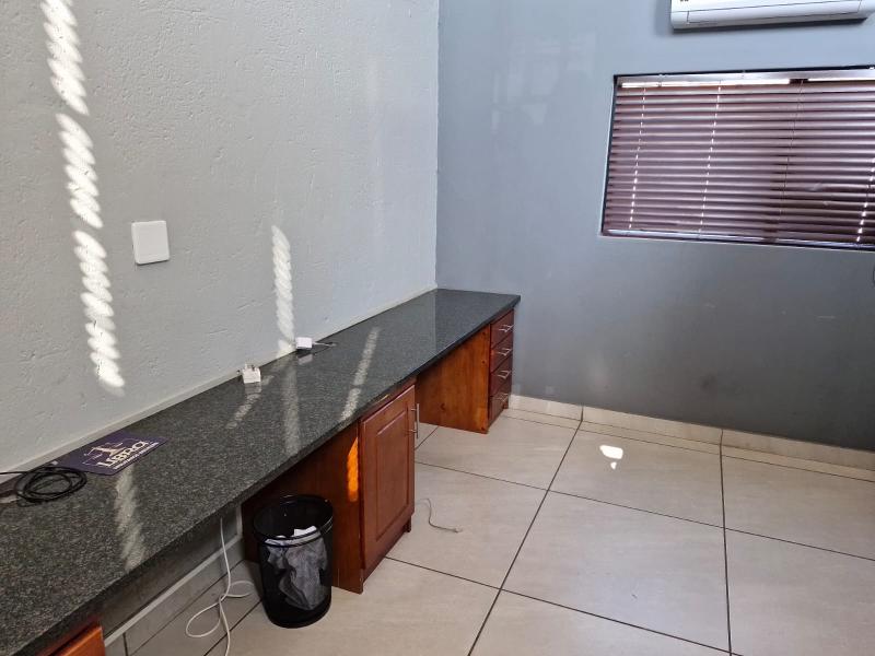 Commercial Property for Sale in Die Heuwel Ext 4 Mpumalanga
