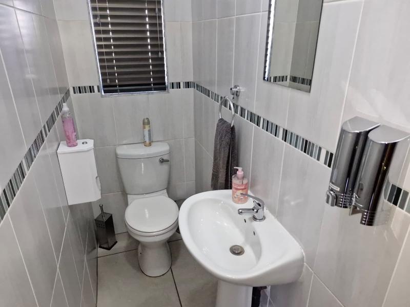 Commercial Property for Sale in Die Heuwel Ext 4 Mpumalanga