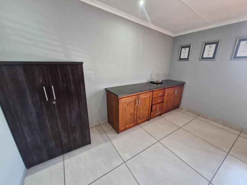 To Let Commercial Property for Rent in Die Heuwel Ext 4 Mpumalanga