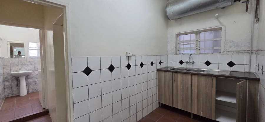 To Let Commercial Property for Rent in Nelspruit Mpumalanga