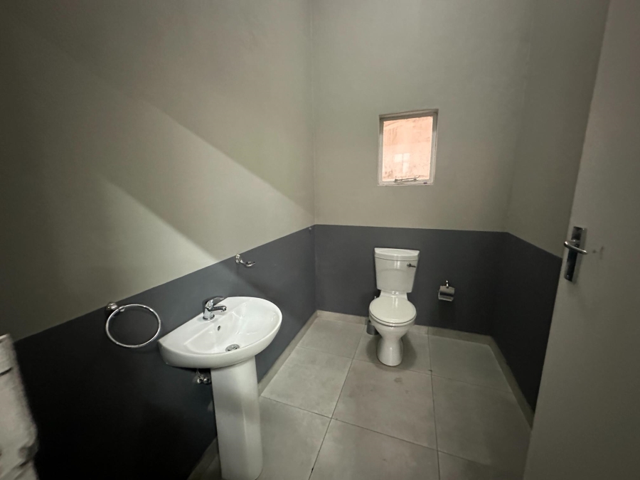To Let Commercial Property for Rent in Klipfontein Mpumalanga