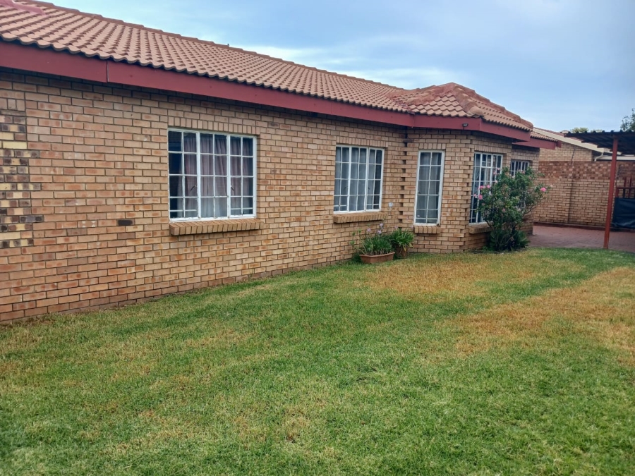 3 Bedroom Property for Sale in Reyno Ridge Mpumalanga