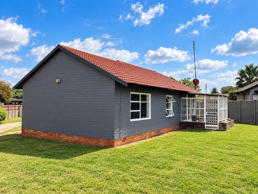 3 Bedroom Property for Sale in Tasbet Park Ext 2 Mpumalanga