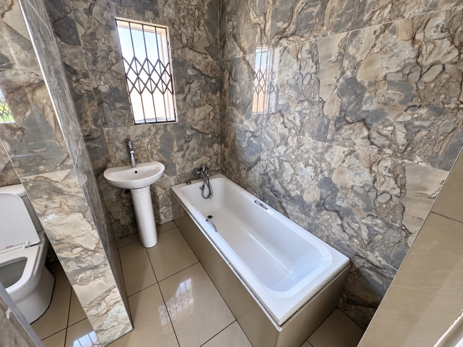3 Bedroom Property for Sale in Tasbet Park Ext 2 Mpumalanga