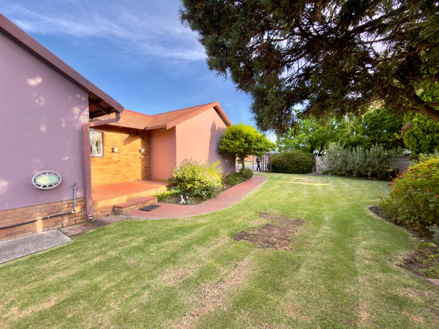 4 Bedroom Property for Sale in Secunda Mpumalanga