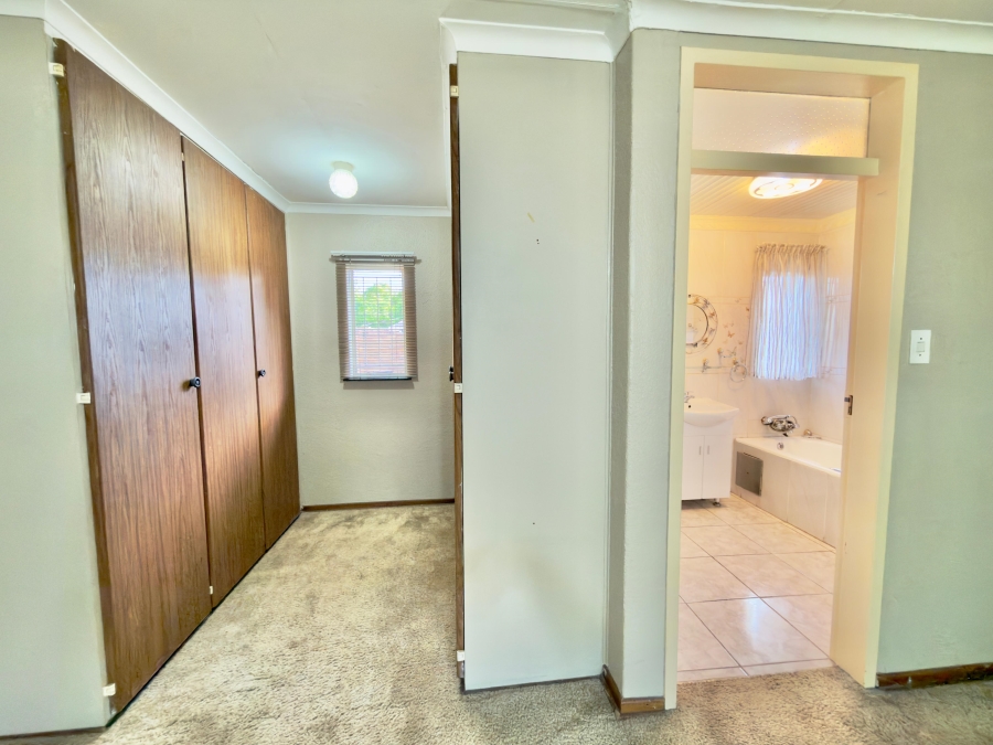 4 Bedroom Property for Sale in Secunda Mpumalanga