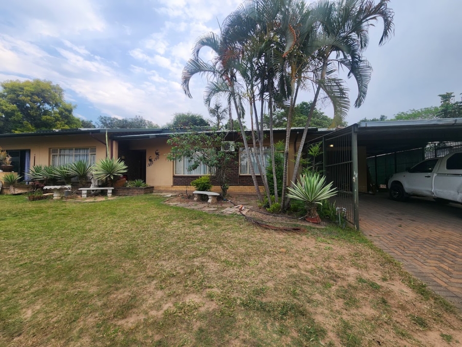 6 Bedroom Property for Sale in Nelspruit Ext 5 Mpumalanga