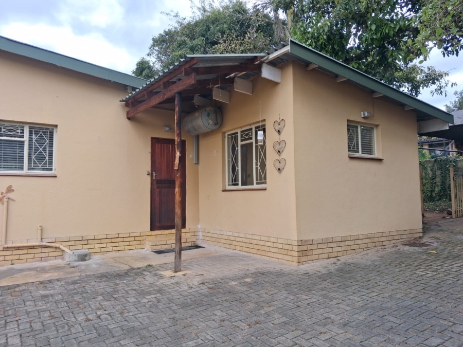 6 Bedroom Property for Sale in Nelspruit Ext 5 Mpumalanga