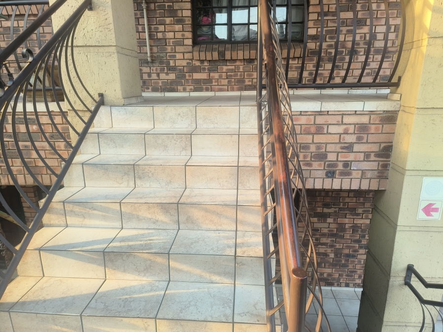 2 Bedroom Property for Sale in Witbank Ext 5 Mpumalanga