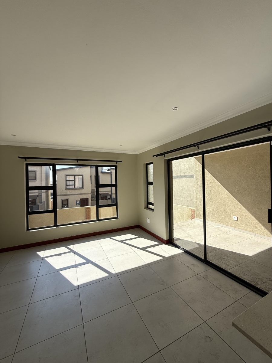 To Let 3 Bedroom Property for Rent in Ben Fleur Mpumalanga