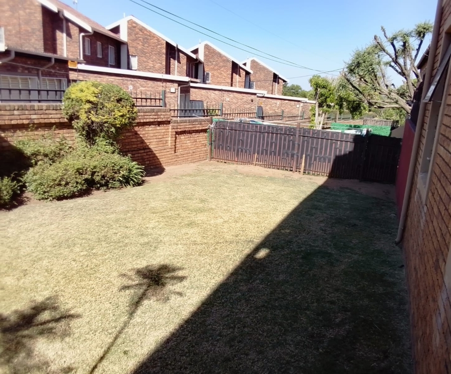 To Let 2 Bedroom Property for Rent in Del Judor Mpumalanga