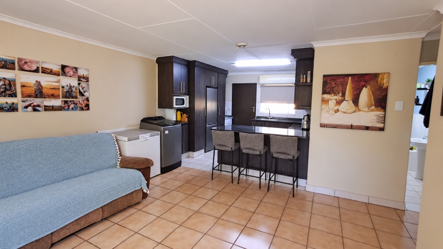 2 Bedroom Property for Sale in West Acres Mpumalanga