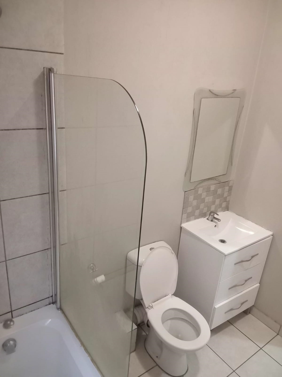 To Let 3 Bedroom Property for Rent in Terra Nova Mpumalanga