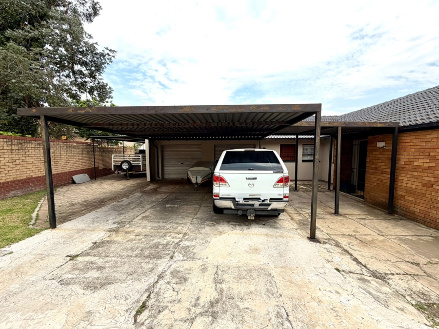 4 Bedroom Property for Sale in Secunda Mpumalanga
