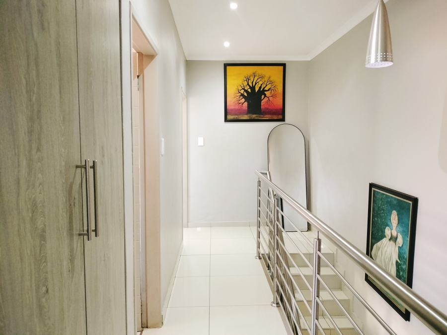 3 Bedroom Property for Sale in Jackaroo Park Mpumalanga