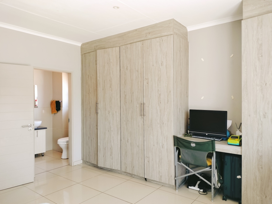 3 Bedroom Property for Sale in Jackaroo Park Mpumalanga