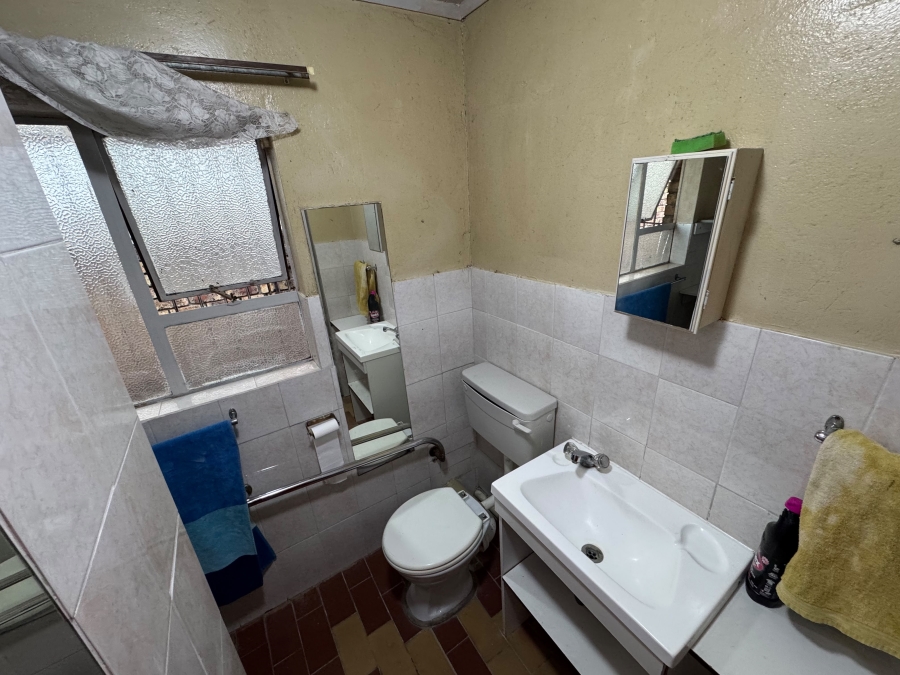 2 Bedroom Property for Sale in Witbank Ext 10 Mpumalanga