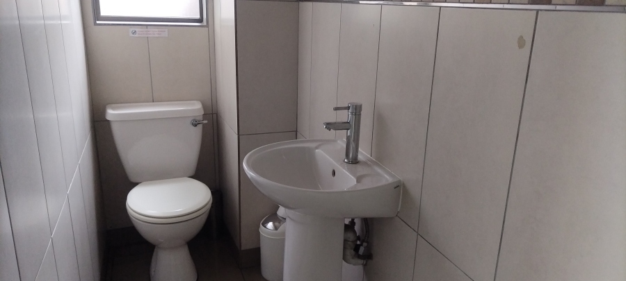 To Let Commercial Property for Rent in Riverside Park Mpumalanga
