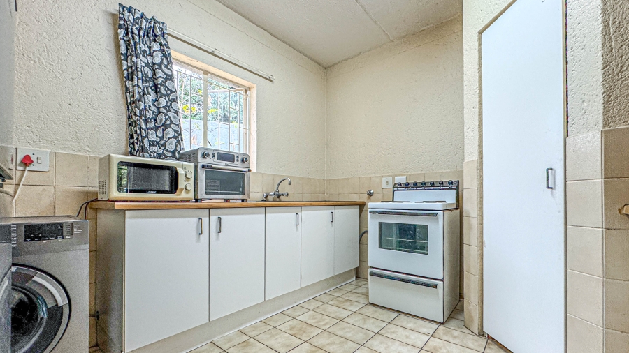 2 Bedroom Property for Sale in Sonheuwel Ext 1 Mpumalanga
