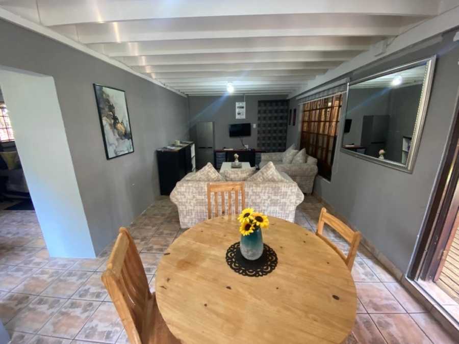 6 Bedroom Property for Sale in Kingsview Mpumalanga