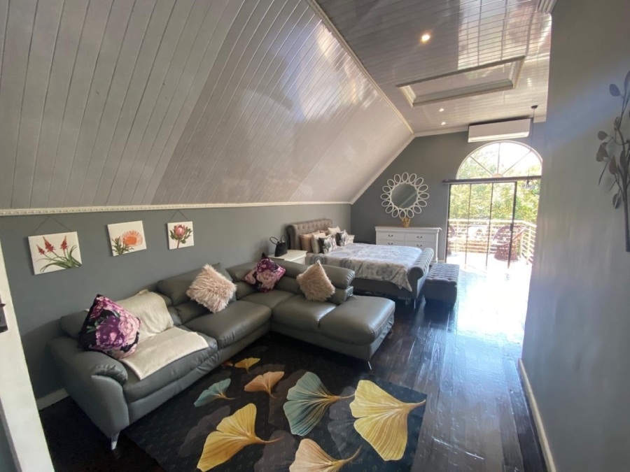 6 Bedroom Property for Sale in Kingsview Mpumalanga