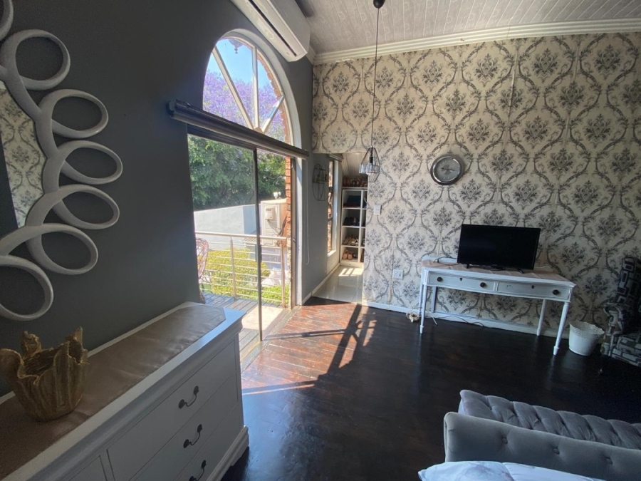 6 Bedroom Property for Sale in Kingsview Mpumalanga
