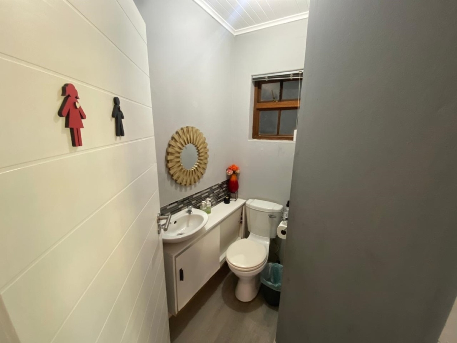 6 Bedroom Property for Sale in Kingsview Mpumalanga