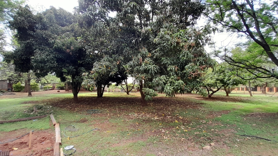 Commercial Property for Sale in White River Estates Mpumalanga