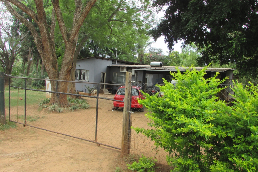 Commercial Property for Sale in White River Estates Mpumalanga