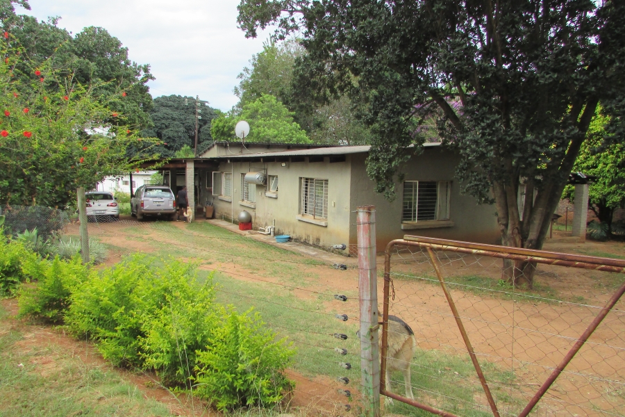 Commercial Property for Sale in White River Estates Mpumalanga