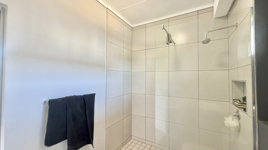 2 Bedroom Property for Sale in Riverside Park Mpumalanga