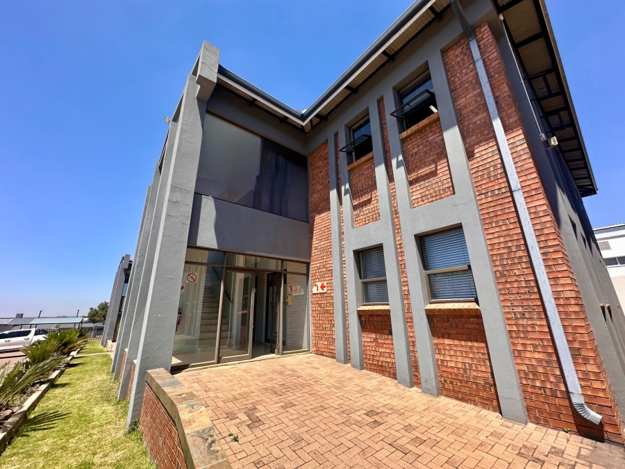 To Let Commercial Property for Rent in Ben Fleur Mpumalanga