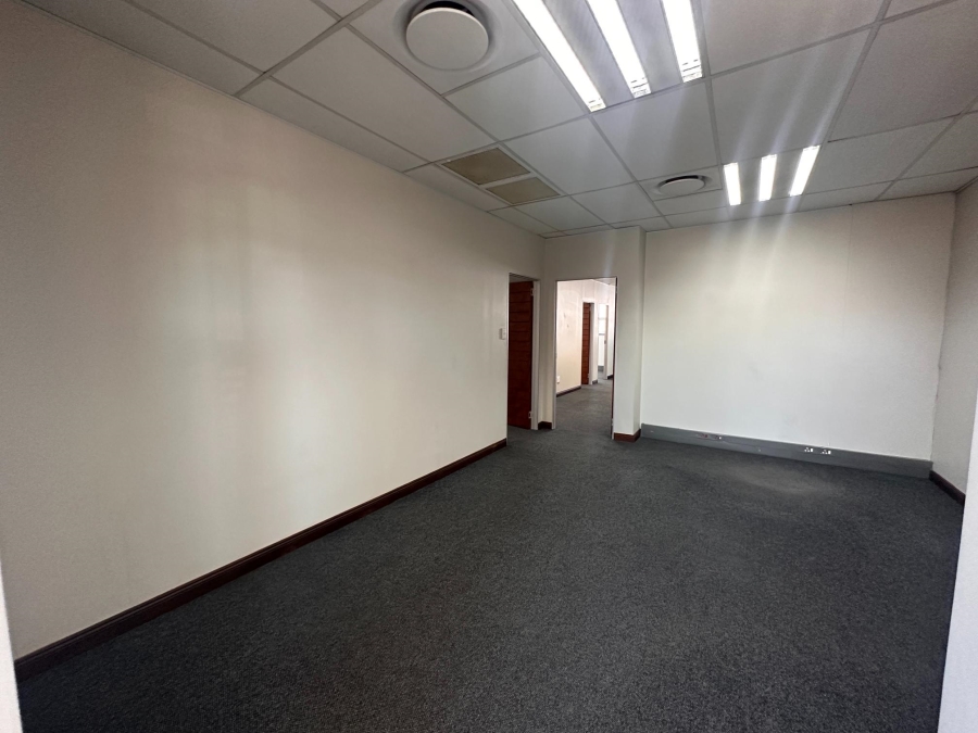 To Let Commercial Property for Rent in Ben Fleur Mpumalanga