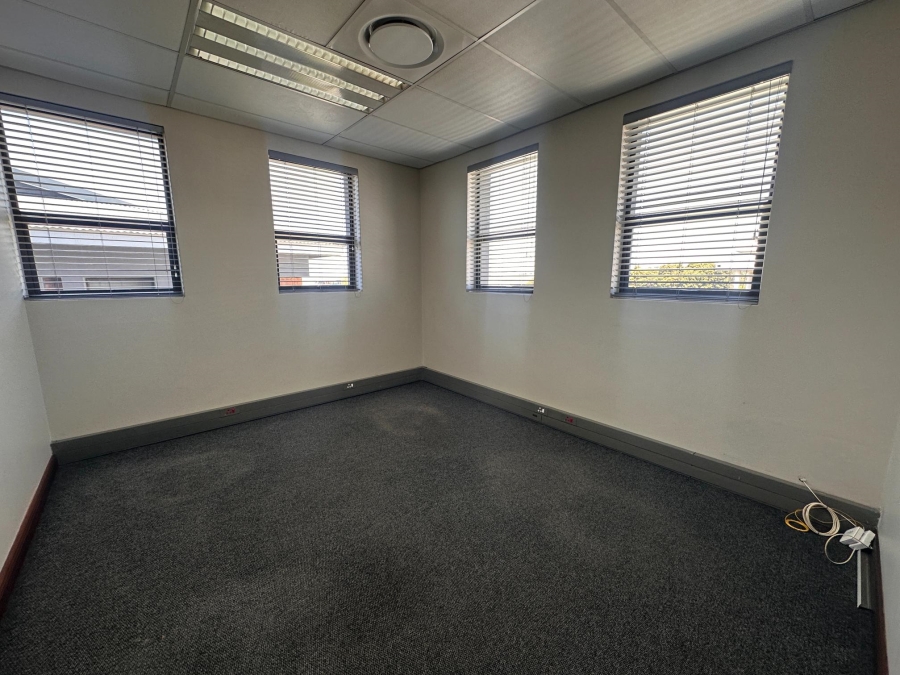 To Let Commercial Property for Rent in Ben Fleur Mpumalanga