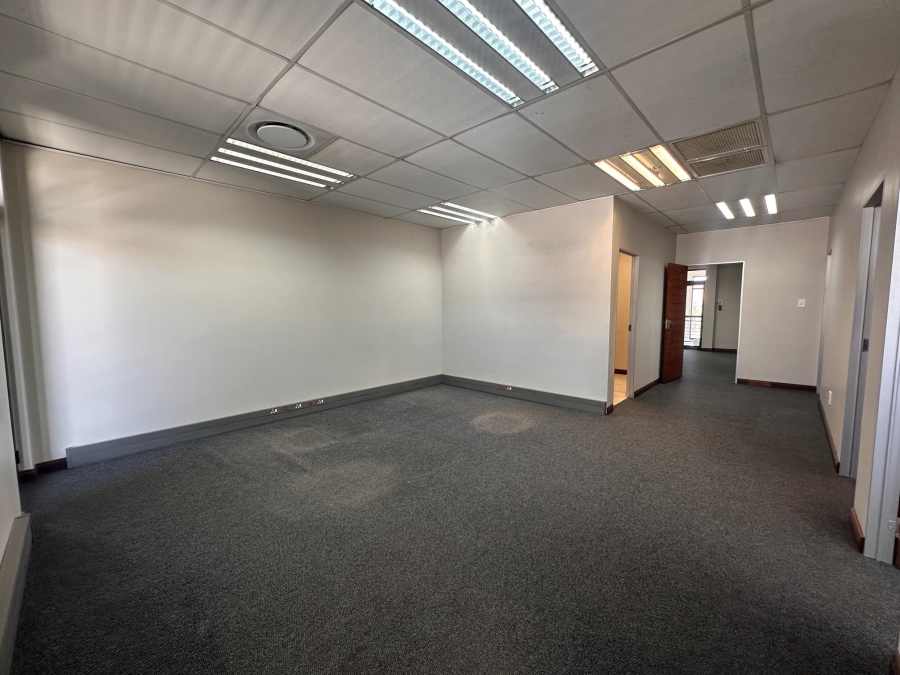To Let Commercial Property for Rent in Ben Fleur Mpumalanga